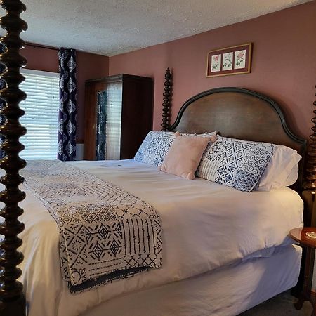 5 Ojo Inn Bed And Breakfast ยูเรกาสปริงส์ ภายนอก รูปภาพ