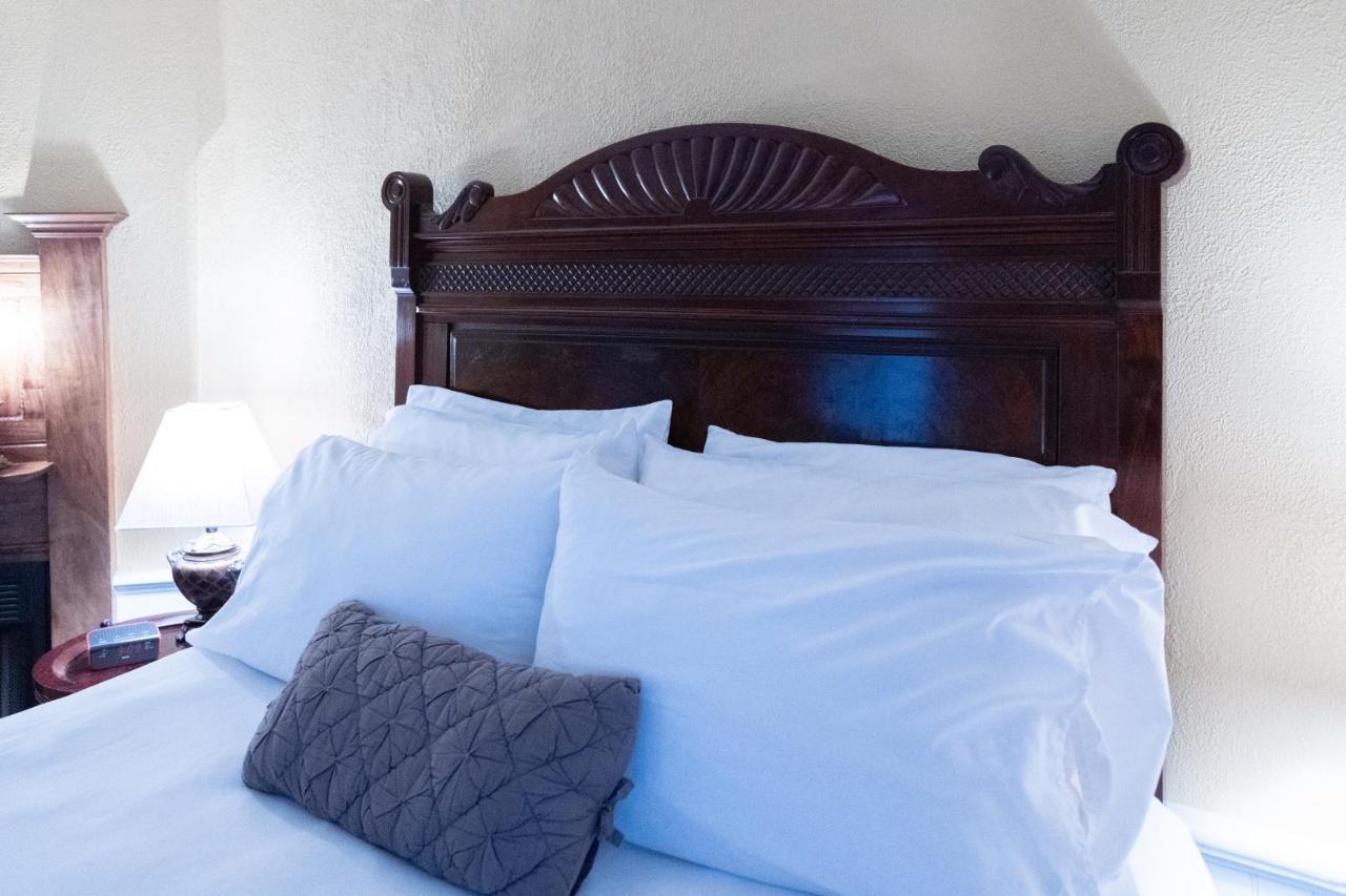 5 Ojo Inn Bed And Breakfast ยูเรกาสปริงส์ ภายนอก รูปภาพ
