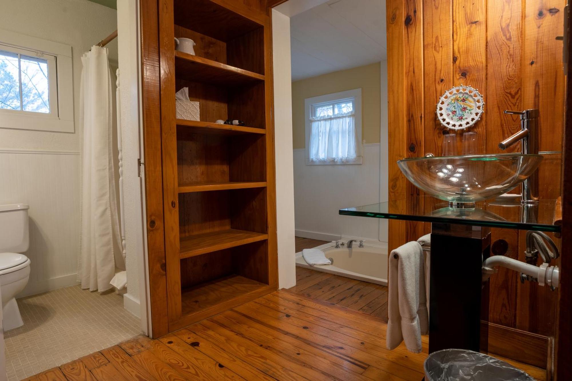5 Ojo Inn Bed And Breakfast ยูเรกาสปริงส์ ภายนอก รูปภาพ
